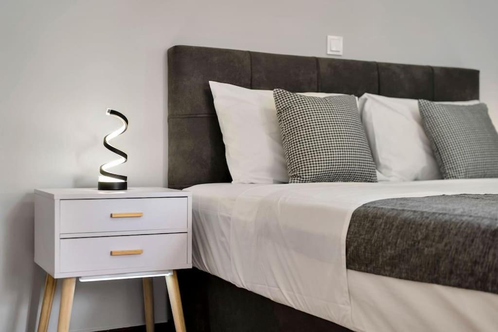 Artemis Modern Apartment Athen Eksteriør billede