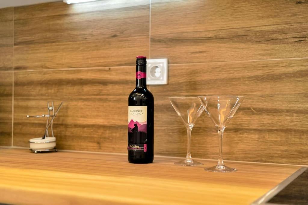 Artemis Modern Apartment Athen Eksteriør billede